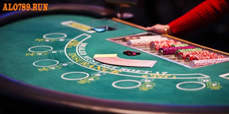 Đăng nhập và chọn game chơi