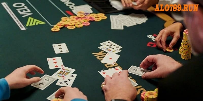 Các thuật ngữ bài trong Poker online Alo789